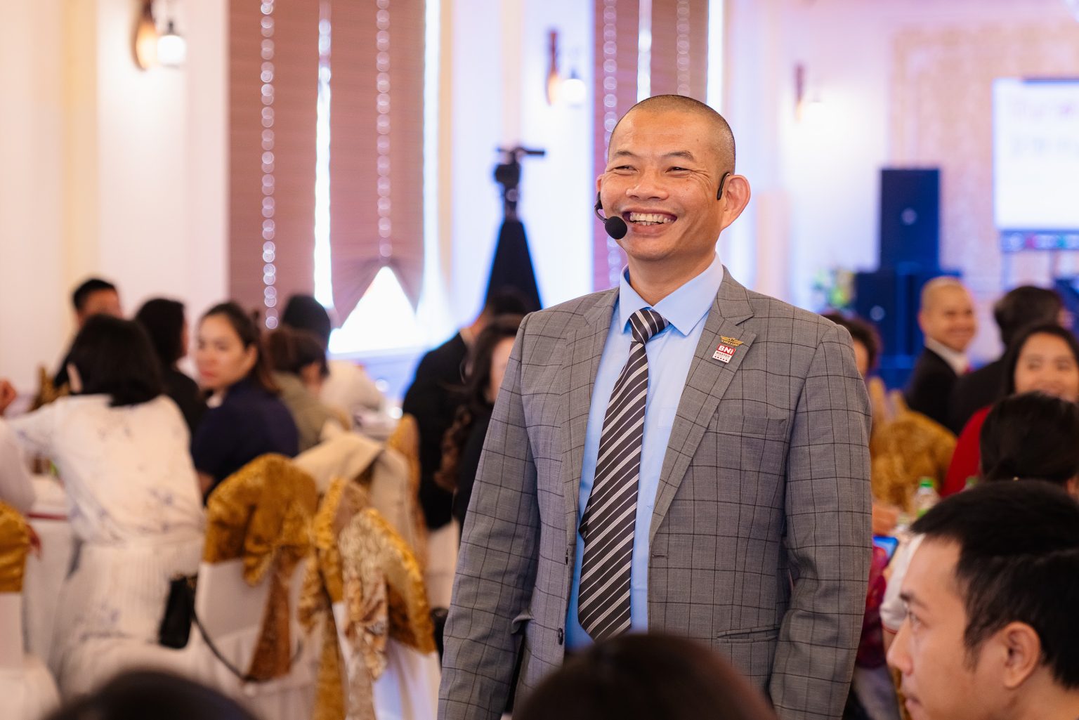 Thầy Phạm Thành Long — luật sư, nhà huấn luyện